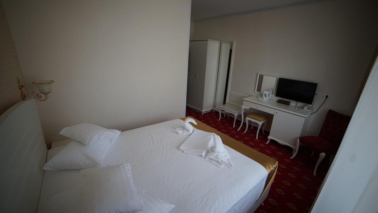 Msr Port Hotel 曼加利亚 客房 照片