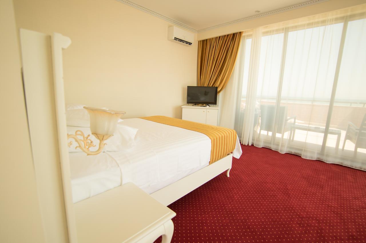 Msr Port Hotel 曼加利亚 外观 照片