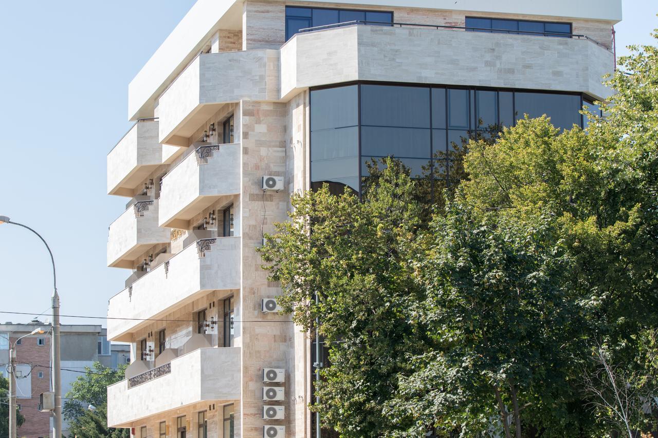 Msr Port Hotel 曼加利亚 外观 照片