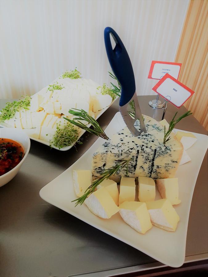 Msr Port Hotel 曼加利亚 外观 照片